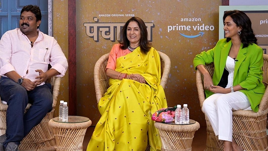<div class="paragraphs"><p><em>Panchayat&nbsp;</em>season 2 actors Faisal Malik, Neena Gupta, and Saanvika.</p></div>