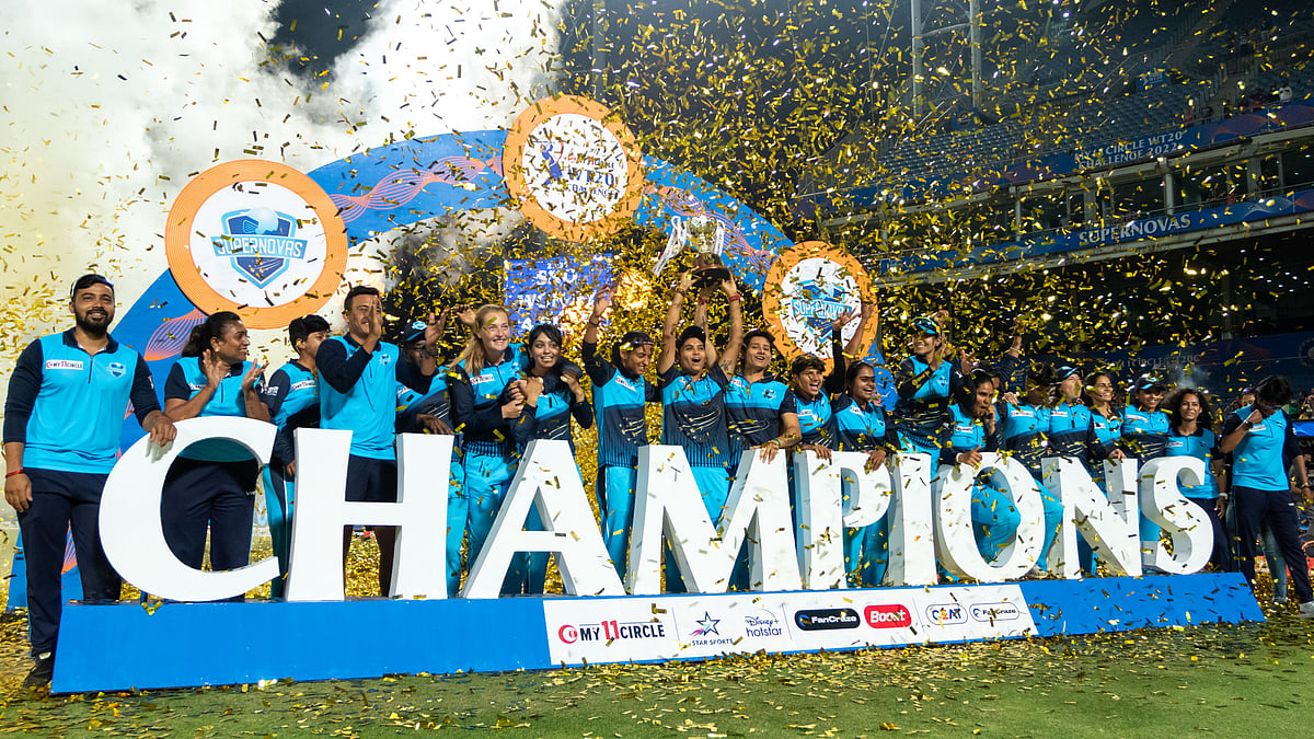 <div class="paragraphs"><p>Supernovas win the Women's T20 Challenge</p></div>