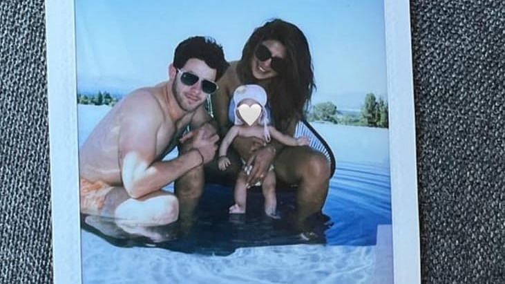 <div class="paragraphs"><p>Priyanka Chopra shares adorable family photo with NIck Jonas and Malti Marie.</p></div>