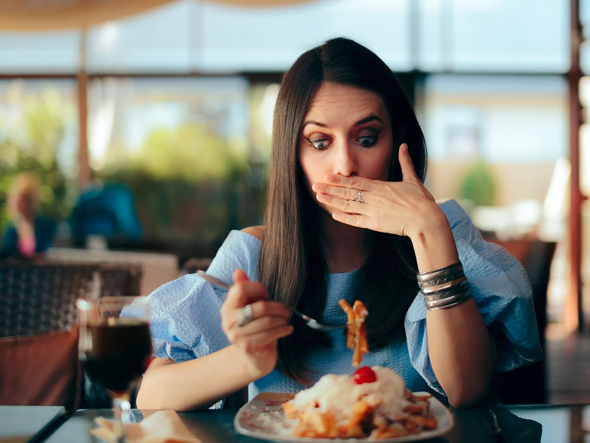 <div class="paragraphs"><p>Tips to avoid over eating&nbsp;</p></div>