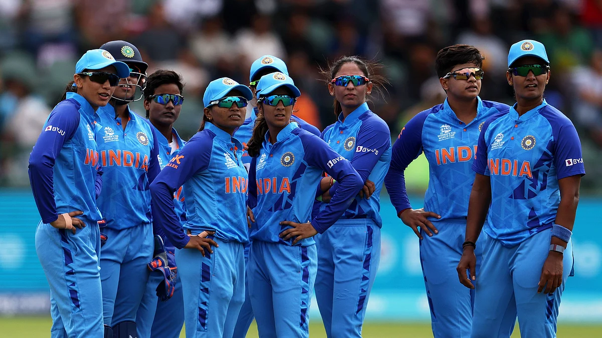 <div class="paragraphs"><p>The BCCI has announced the schedule for South Africa's tour of India, which includes three T20Is, three ODIs, and a women's Test match.</p></div>