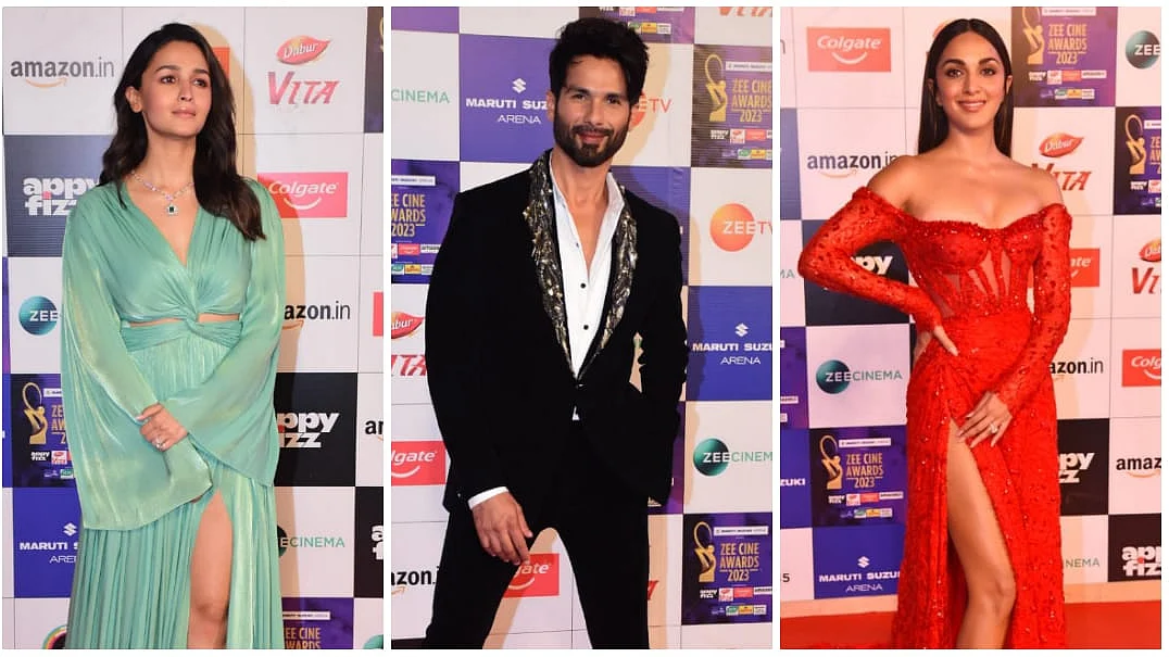 <div class="paragraphs"><p>Alia Bhatt, Shahid Kapoor, and Kiara Advani at an award show.</p></div>