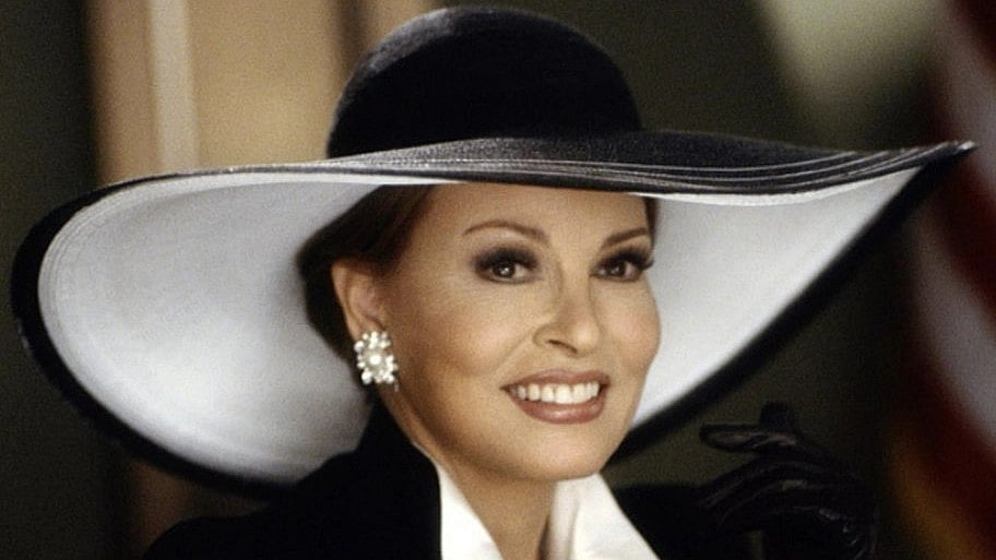 <div class="paragraphs"><p>Hollywood Actor Raquel Welch Passes Away at 82</p></div>