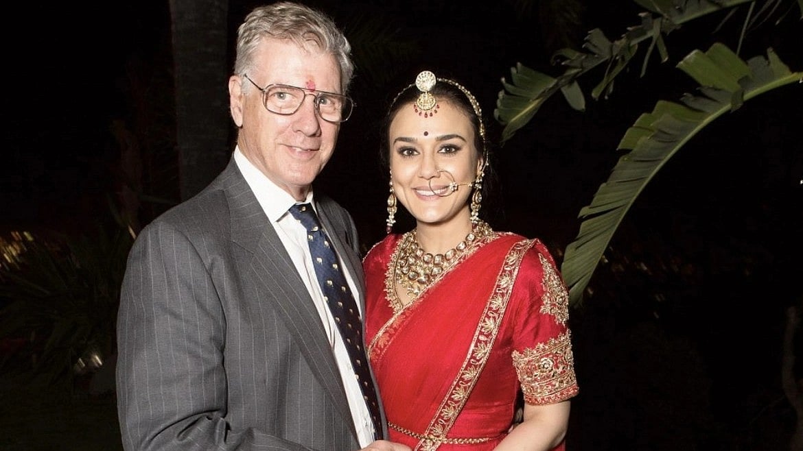 <div class="paragraphs"><p>Preity Zinta Mourns Father-in-law's Passing</p></div>
