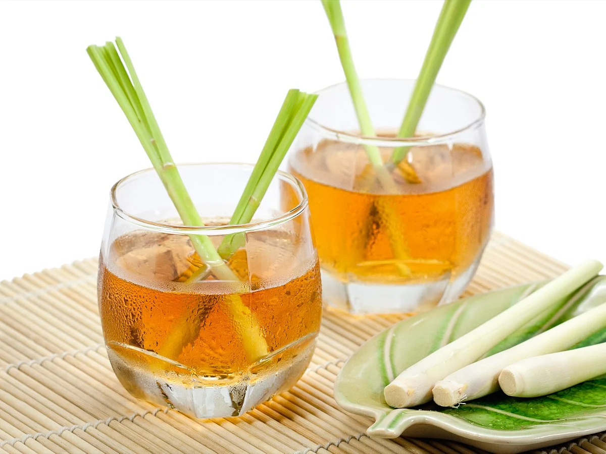 <div class="paragraphs"><p>benefits of lemongrass tea</p></div>