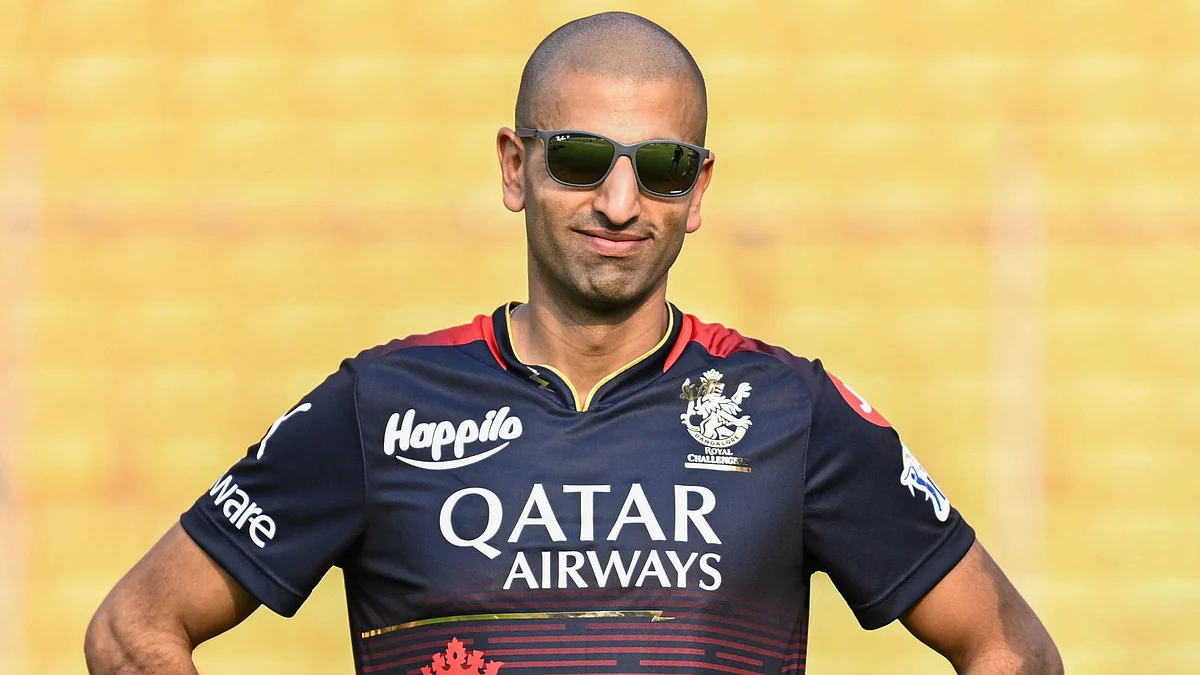 <div class="paragraphs"><p>IPL 2024: Royal Challengers Bangalore Appoint Mo Bobat as Director of Cricket</p></div>