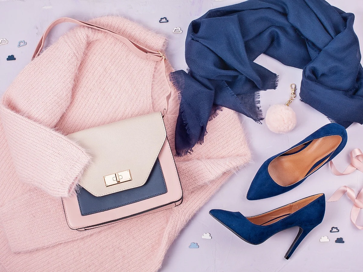 <div class="paragraphs"><p>Kurtis Styling Ideas</p></div>