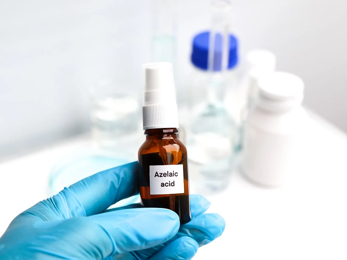 <div class="paragraphs"><p>Uses of&nbsp;Azelaic Acid for face</p></div>