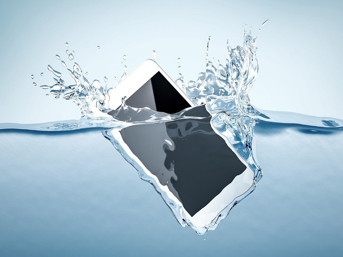 <div class="paragraphs"><p>How to&nbsp;Revive Wet iPhone</p></div>