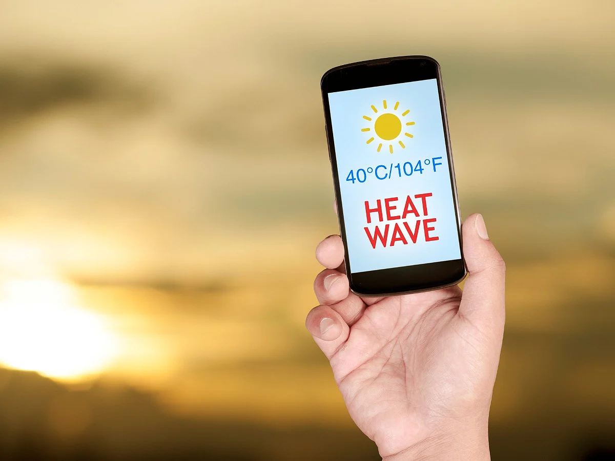 <div class="paragraphs"><p>Heatwaves protection tips</p></div>