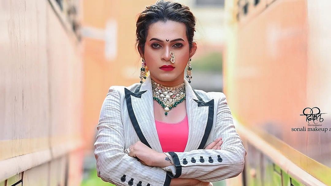 <div class="paragraphs"><p>Actor Pranit Hatte has alleged discrimination by a hotel on the basis of her gender.</p></div>