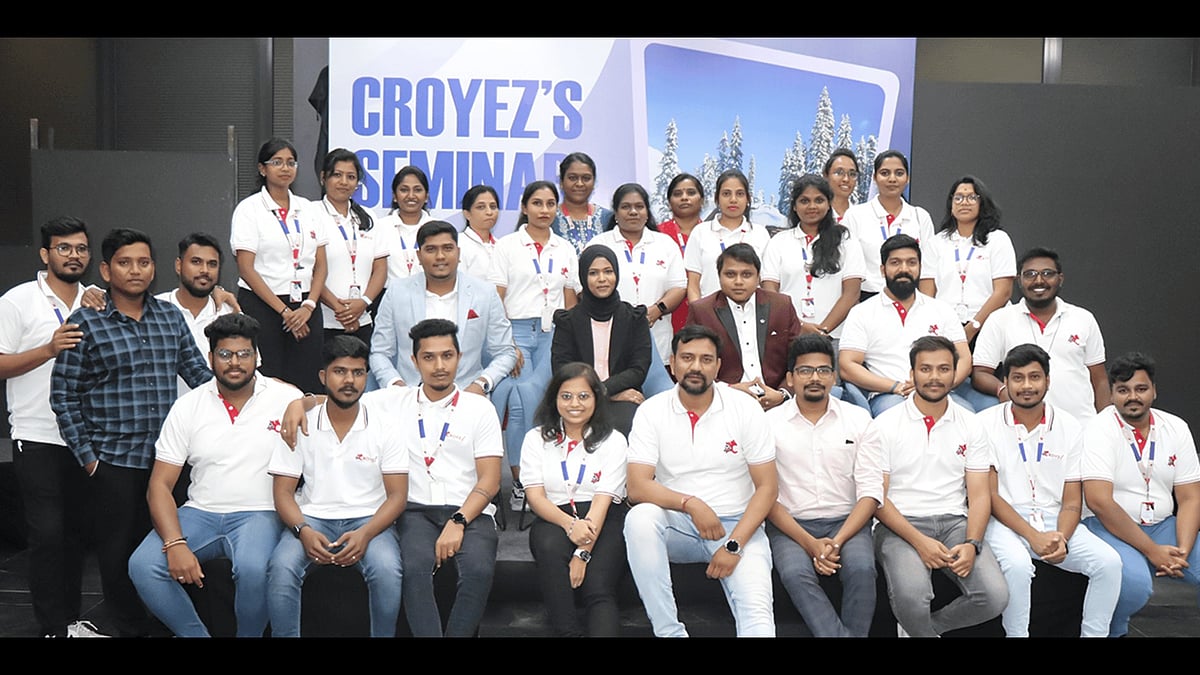 <div class="paragraphs"><p>Croyez Immigration offers customer-driven services for clients who wish to immigrate, travel, or work in a foreign land</p></div>