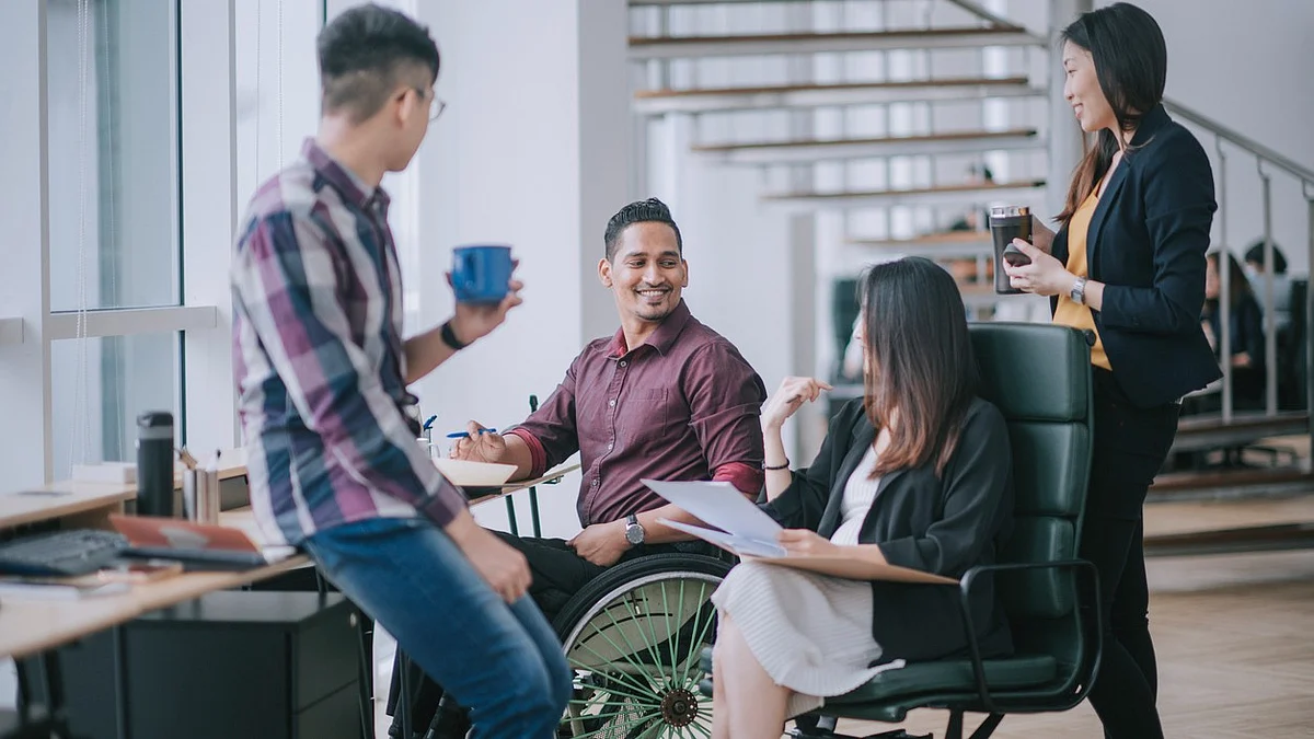 <div class="paragraphs"><p>Inclusive hybrid workplace </p></div>
