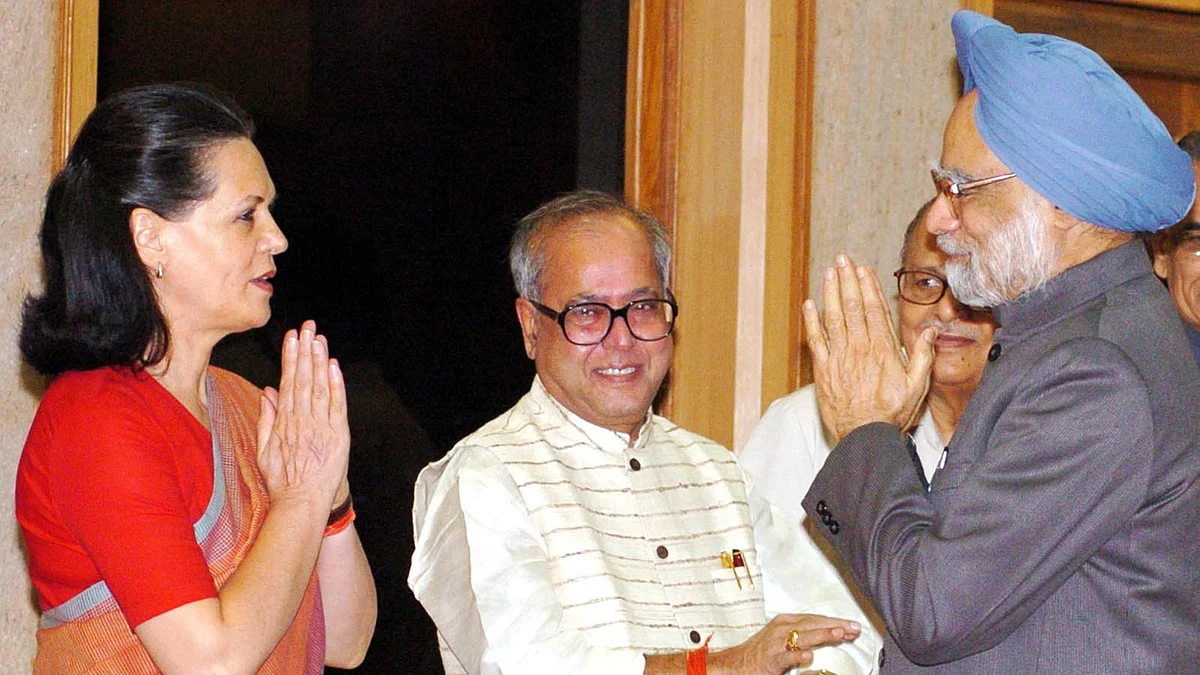 <div class="paragraphs"><p>A 2004 photo of then prime minister Manmohan Singh as seen with&nbsp;former President Pranab Mukherjee and then Congress president Sonia Gandhi in New Delhi.</p></div>