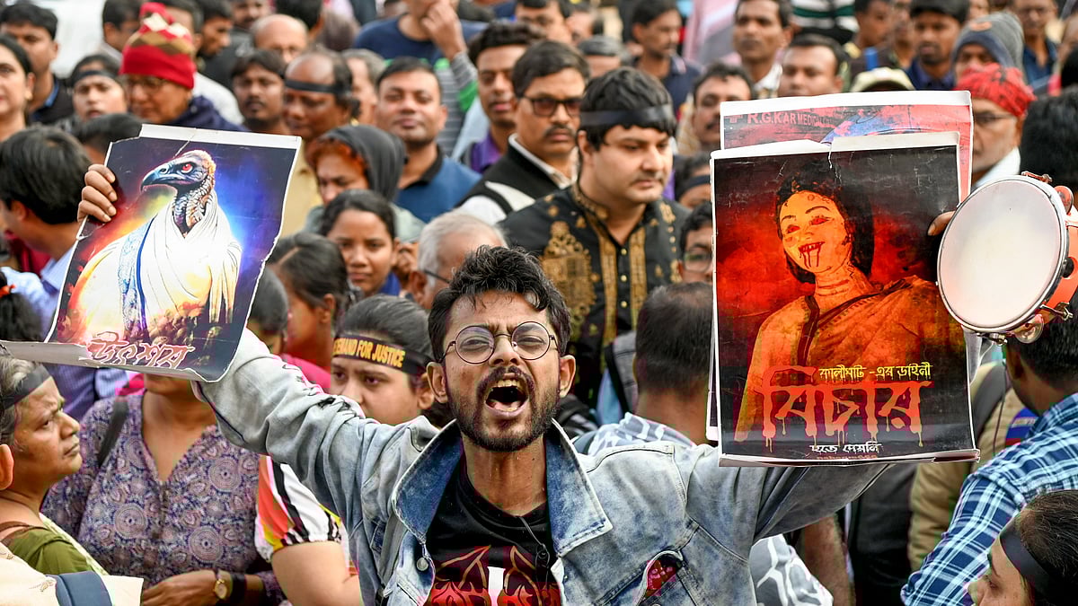 <div class="paragraphs"><p>A member of Abhaya Mancha during a protest as Sanjay Roy, accused in the alleged rape and murder of an on-duty doctor at R G Kar Medical College and Hospital, is produced at a Kolkata court on the day of the verdict, in Kolkata, Saturday, Jan. 18, 2025. The court found Roy guilty in the case.</p></div>