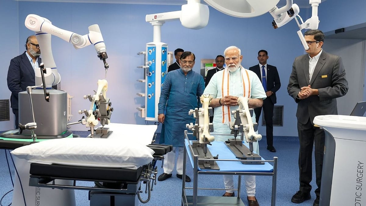 <div class="paragraphs"><p>Prime Minister Shri Narendra Modi inaugurated the first phase of the 450-bedded Namo Hospital in Silvassa, Dadra and Nagar Haveli</p></div>