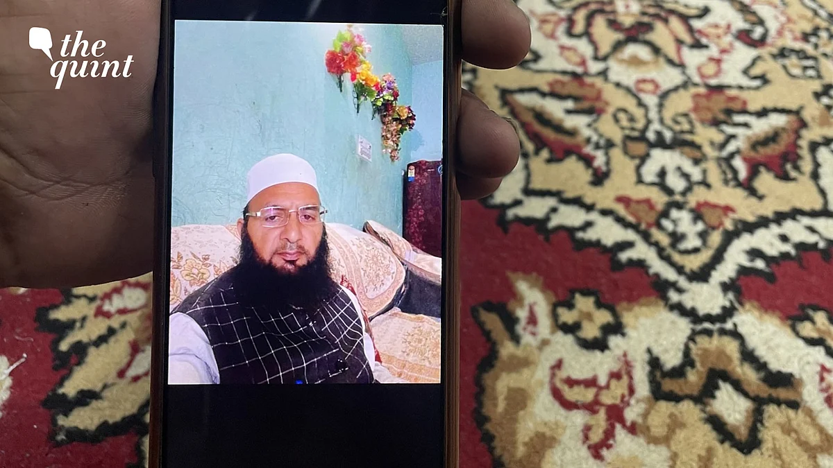 <div class="paragraphs"><p>Poonch resident and madrasa teacher Qari Mohammad Iqbal was killed in Pakistani shelling on 7 May, and later branded a 'Pakistani terrorist' by some Indian news channels.</p></div>