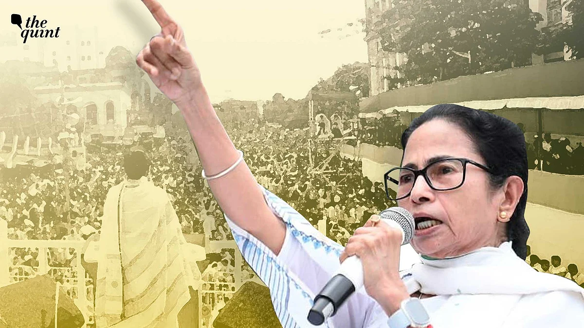 <div class="paragraphs"><p>At the Shaheed Diwas celebrations, West Bengal Chief Minister Mamata Banerjee gave a call to the general masses to join the Trinamool Congress' cause against 'anti-Bengali' BJP.</p></div>
