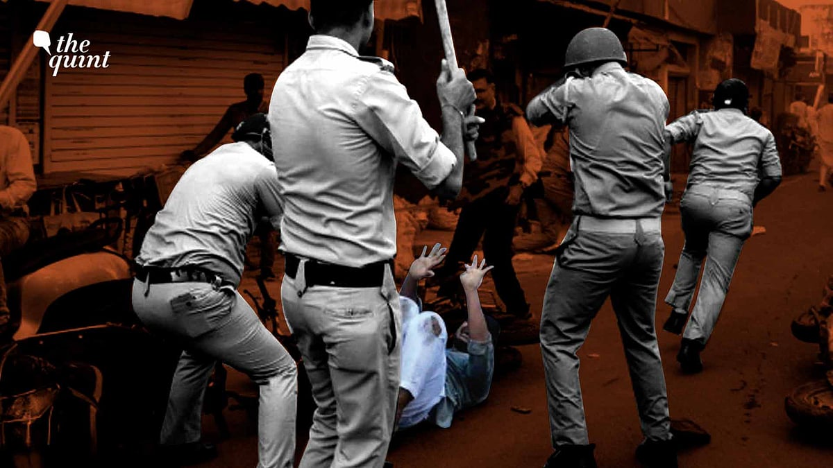 <div class="paragraphs"><p>'4,505 Muslims Booked, 265 Arrested Pan-India, 89 Held in Bareilly': APCR Report.</p></div>