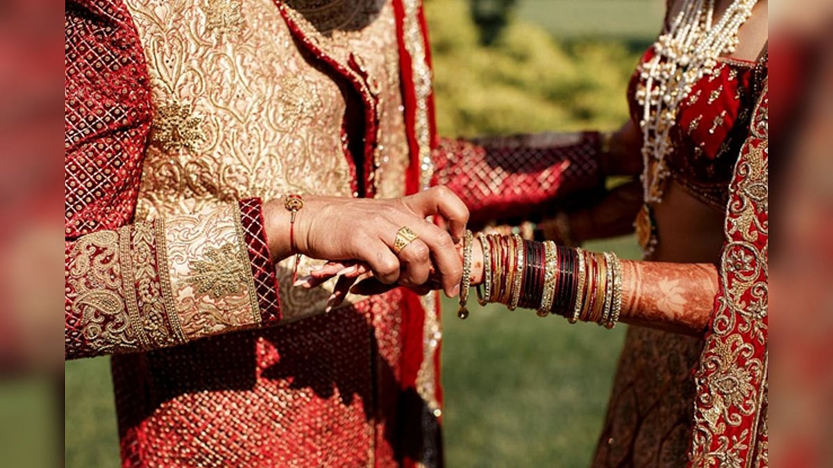 <div class="paragraphs"><p>Real VIPShaadi.com Reviews: How Love Stories Are Being Redefined Beyond Boundaries</p></div>