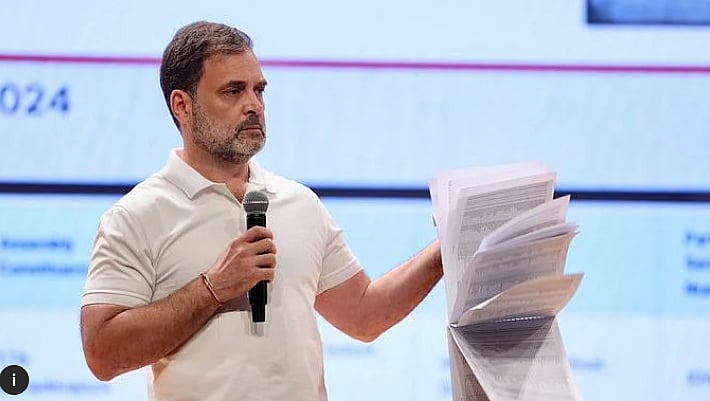 <div class="paragraphs"><p>'H Files...': Rahul Gandhi Addresses Media With New 'Vote Chori' Data</p></div>