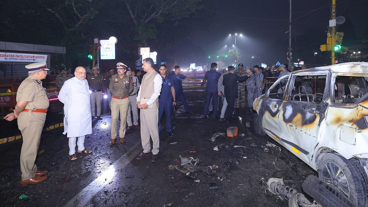 <div class="paragraphs"><p>Red Fort Blast Live Updates: Death Toll, Injuries and Investigation.</p></div>