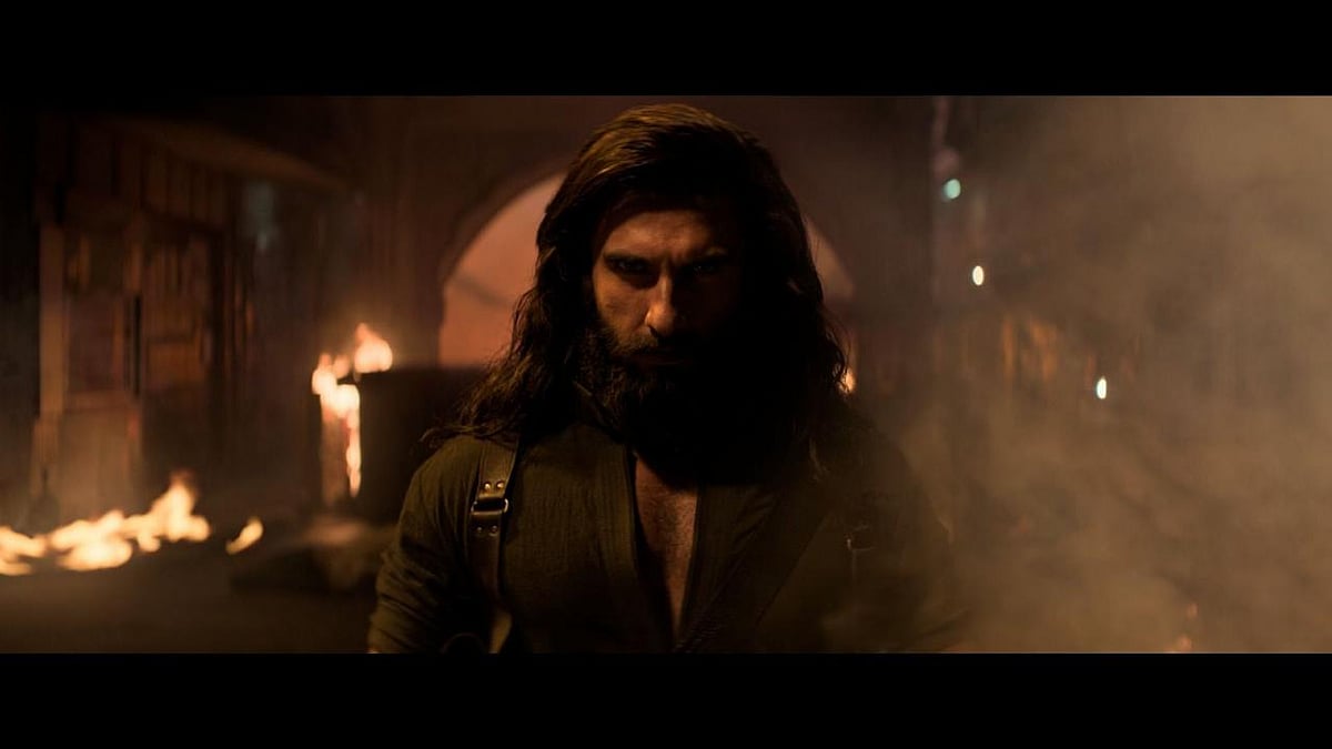 <div class="paragraphs"><p>Ranveer Singh as Hamza Ali Mazari in<em> Dhurandhar</em></p></div>