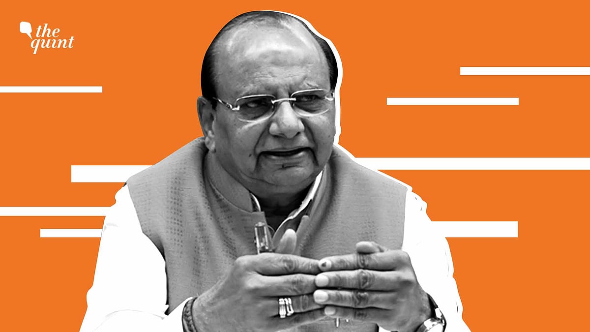 <div class="paragraphs"><p>Vinai Kumar Saxena has written a 15-page letter to Chief Minister Arvind Kejriwal, accusing his government of inaction which has led to pollution spike.</p></div>