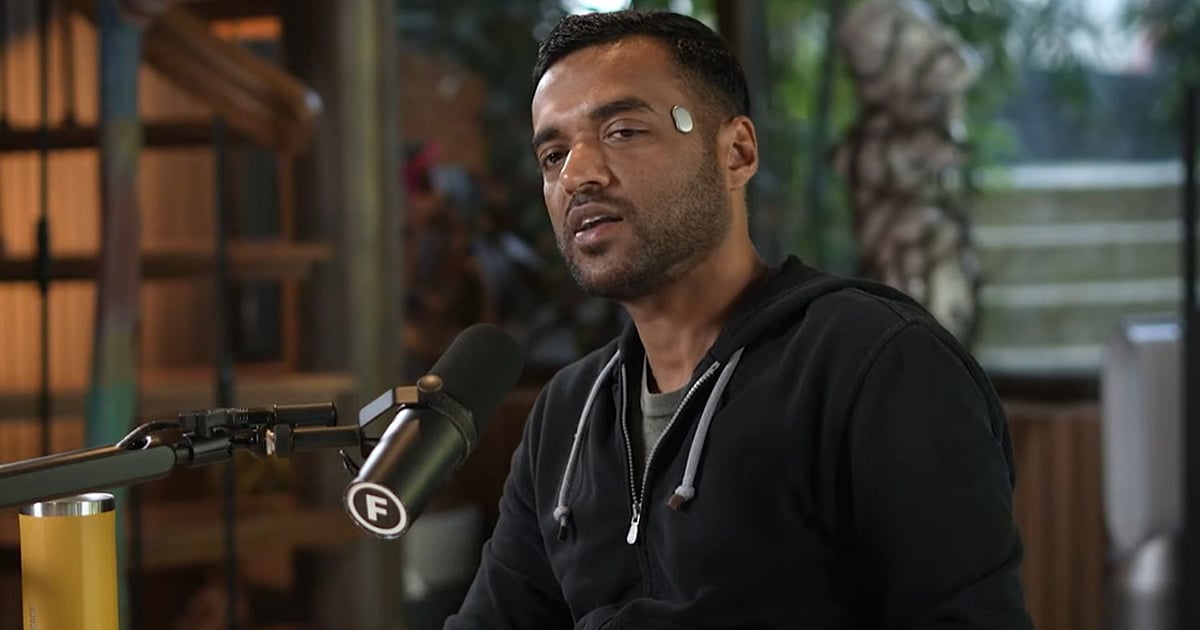 Zomato CEO's Temple Device Sparks Debate