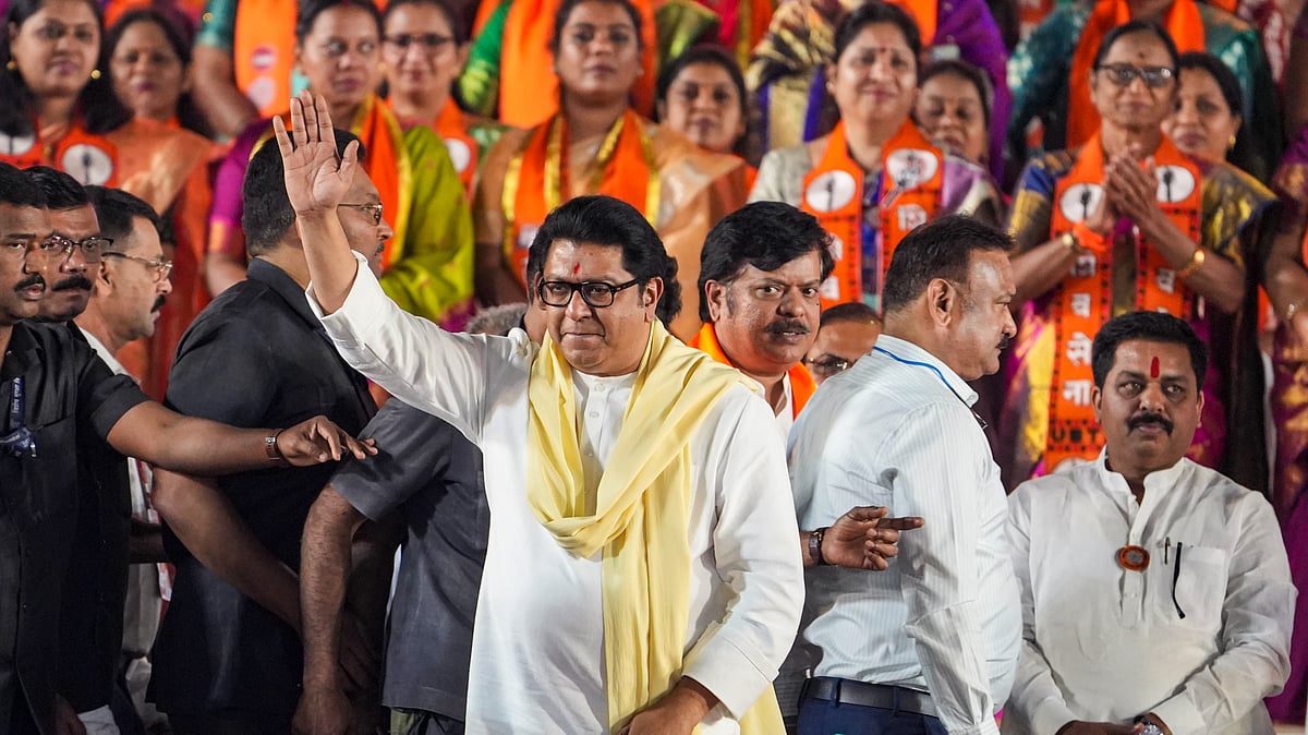 <div class="paragraphs"><p>Annamalai Esclalates War with Raj Thackeray Over Latter's 'Ch*** Lu***' Jibe</p></div>