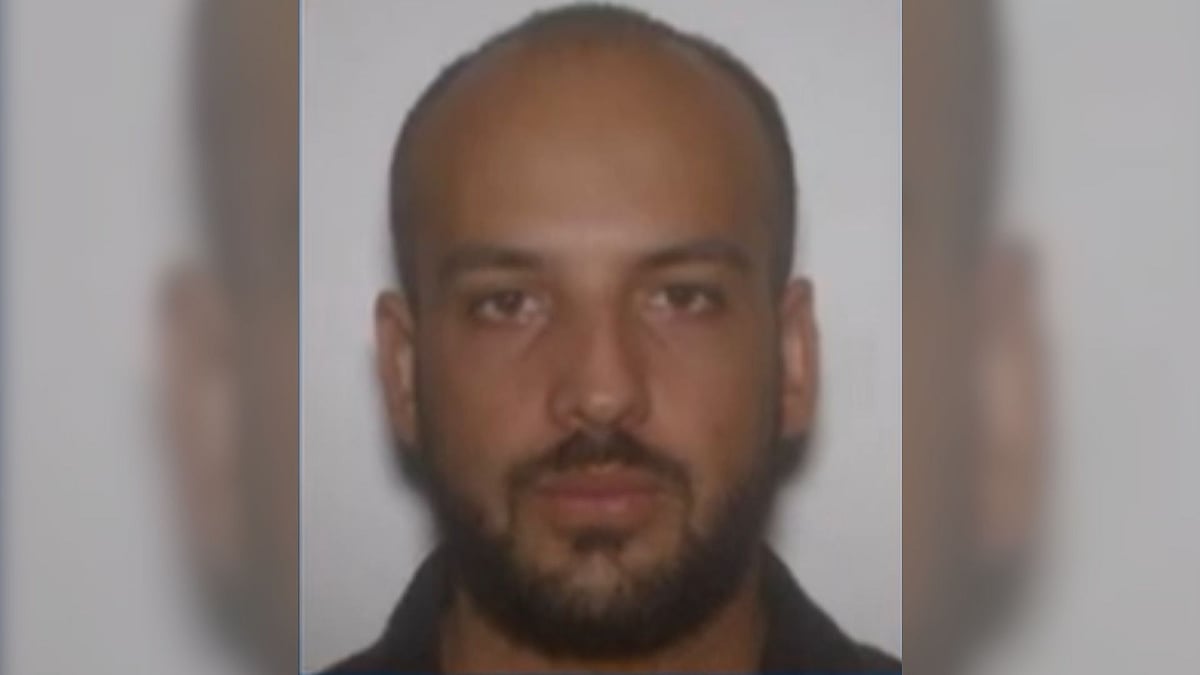 <div class="paragraphs"><p>Canada has formally requested the extradition of Preet Panesar from India in connection with the 2023 gold heist, which involved the theft of gold valued at $20 million.</p></div>