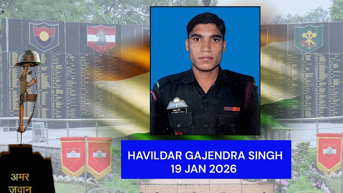 <div class="paragraphs"><p>जम्मू-कश्मीर के किश्तवाड़ जिले में रविवार रात आतंकवादियों के साथ मुठभेड़ के दौरान घायल हुए आठ सैनिकों में से एक सेना के हवलदार की सोमवार को मौत हो गई.</p></div>