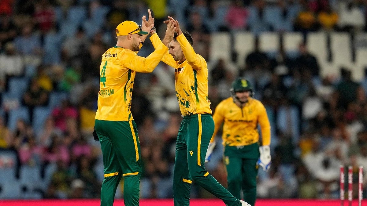 <div class="paragraphs"><p>South Africa beat Afghanistan in double super over thriller. </p></div>