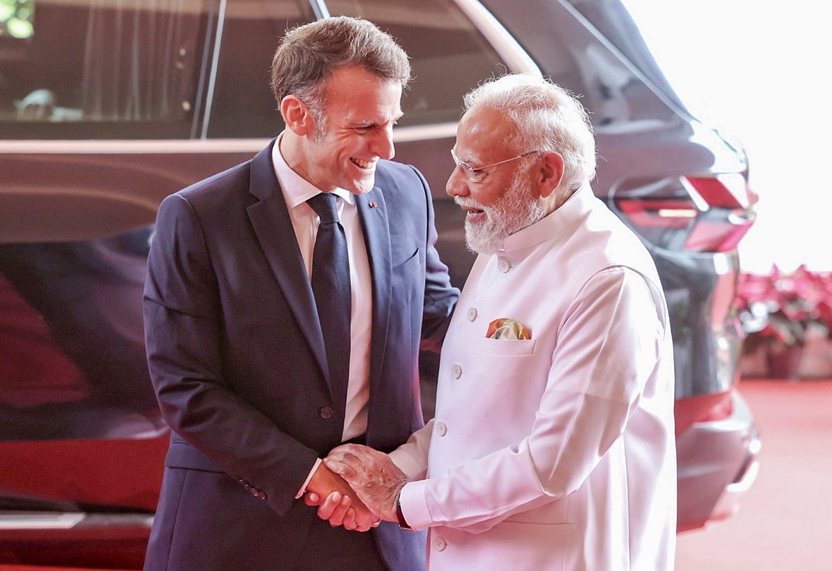 <div class="paragraphs"><p>Modi-Macron Mumbai Summit: Defence, Innovation, and Cultural Initiatives</p></div>
