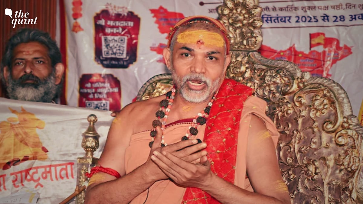 <div class="paragraphs"><p>Prayagraj Court Orders FIR Against Seer Avimukteshwaranand In POCSO Case</p></div>