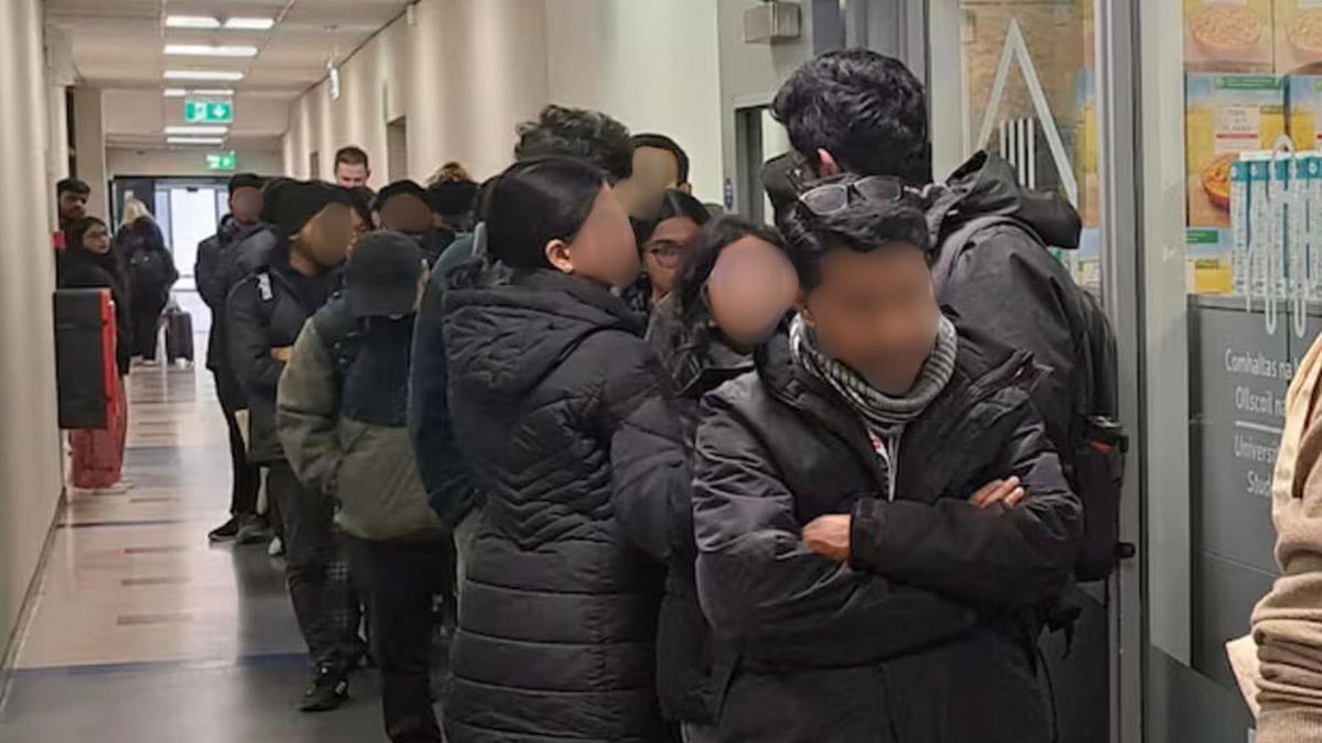 <div class="paragraphs"><p>Indian Students In Ireland Targeted After Pantry Queue Photo</p></div>