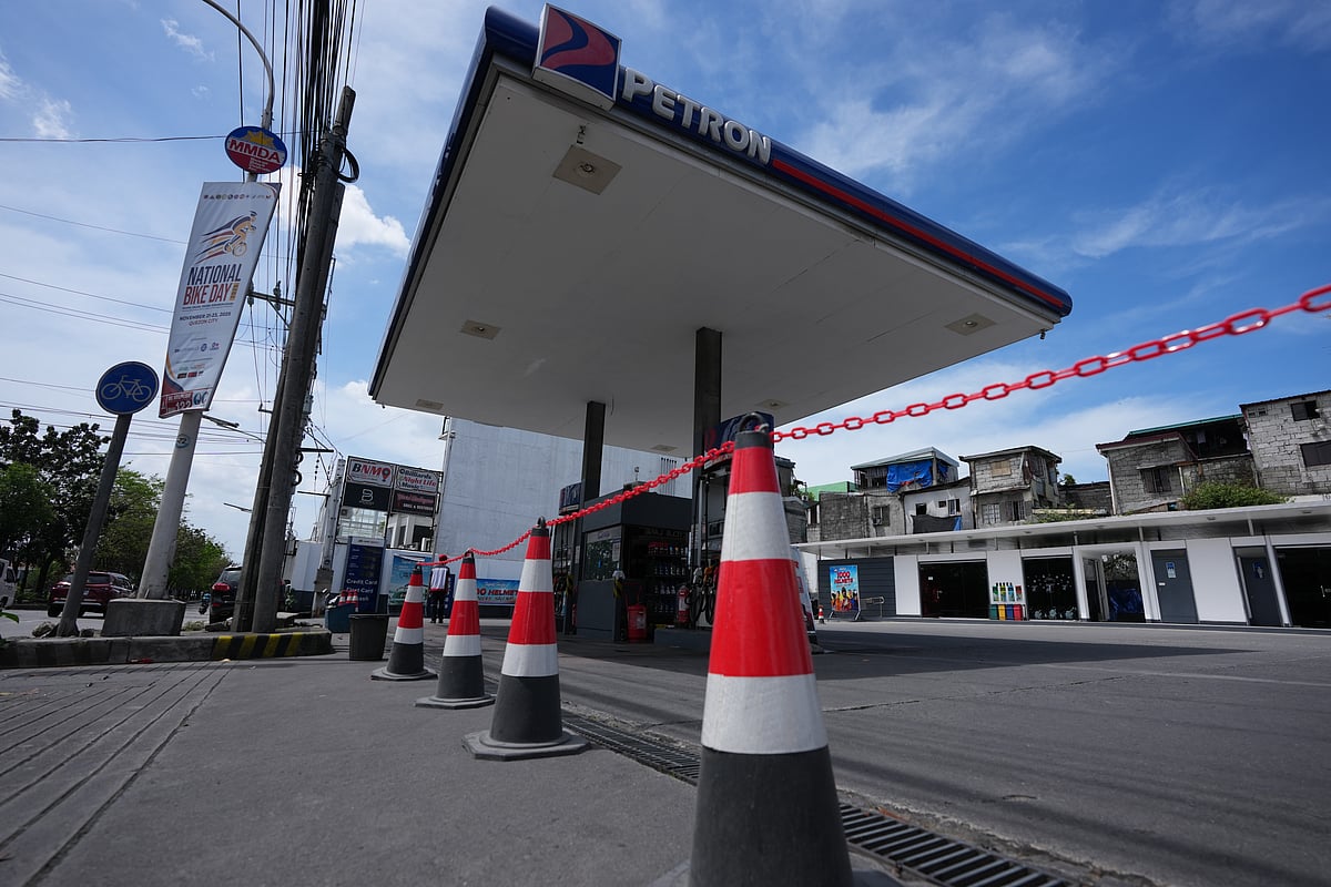 <div class="paragraphs"><p>Oil Supplies Hit in G7 Nations As US-Iran War Drives Global Price Surge</p></div>