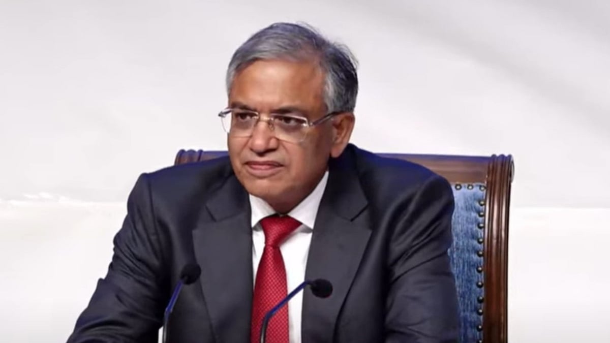 <div class="paragraphs"><p>Opposition Prepares Impeachment Motion Against CEC Gyanesh Kumar</p></div>