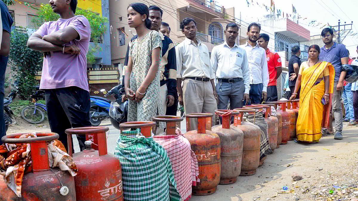 <div class="paragraphs"><p>People wait in a queue to receive LPG cylinders, in Ranchi, Saturday, March 7, 2026. The prices of domestic LPG and commercial cylinders were hiked by a steep Rs 60 and Rs 114.5, respectively, amid rising energy costs linked to the West Asia conflict.</p></div>
