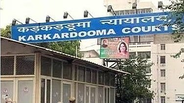 <div class="paragraphs"><p>Karkardooma Court Lawyers Strike Over Police Inaction, Bar Police Entry</p></div>