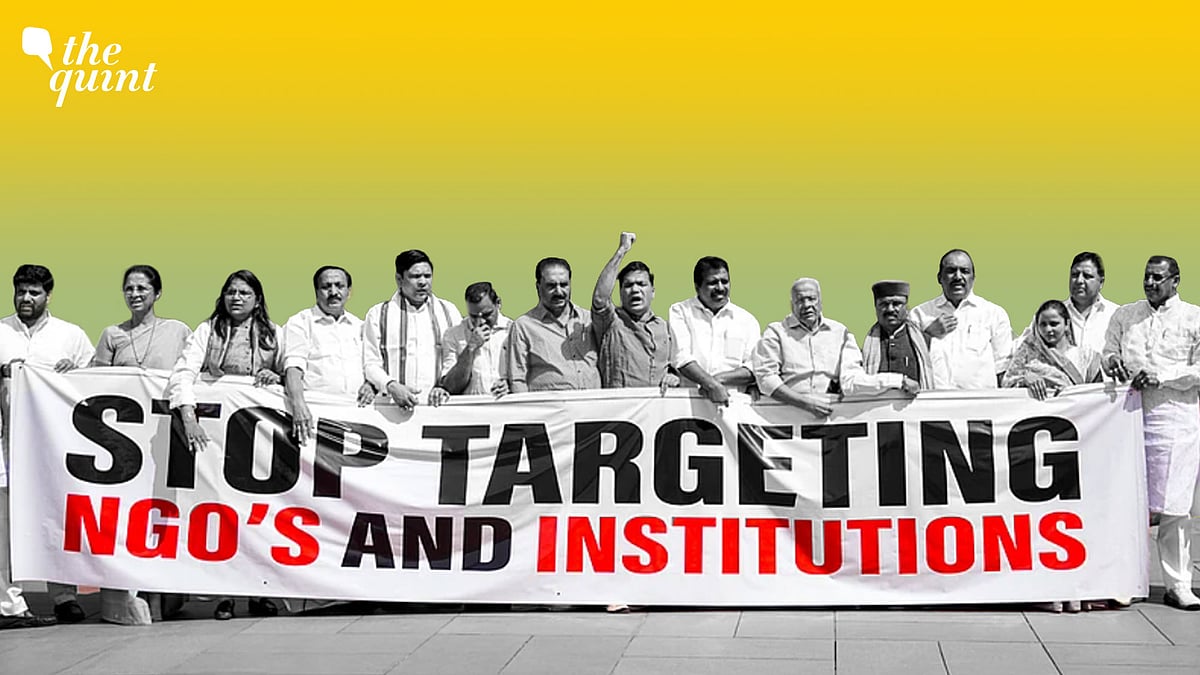 <div class="paragraphs"><p>The <a href="https://www.thequint.com/news/india/fcra-amendment-bill-passed-in-lok-sabha">Foreign Contribution (Regulation) Amendment Bill, 2026</a>, (FCRA) introduced in the Lok Sabha on 25 March by Minister of State for Home Affairs Nityanand Rai, was pulled from the House agenda on 1 April.</p></div>