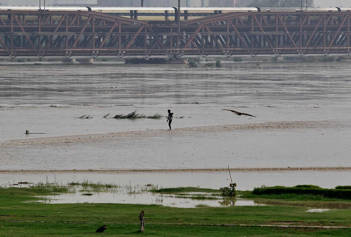 Only Certain Part Raining Video: Rains Bring Relief to Some Parts of the Country