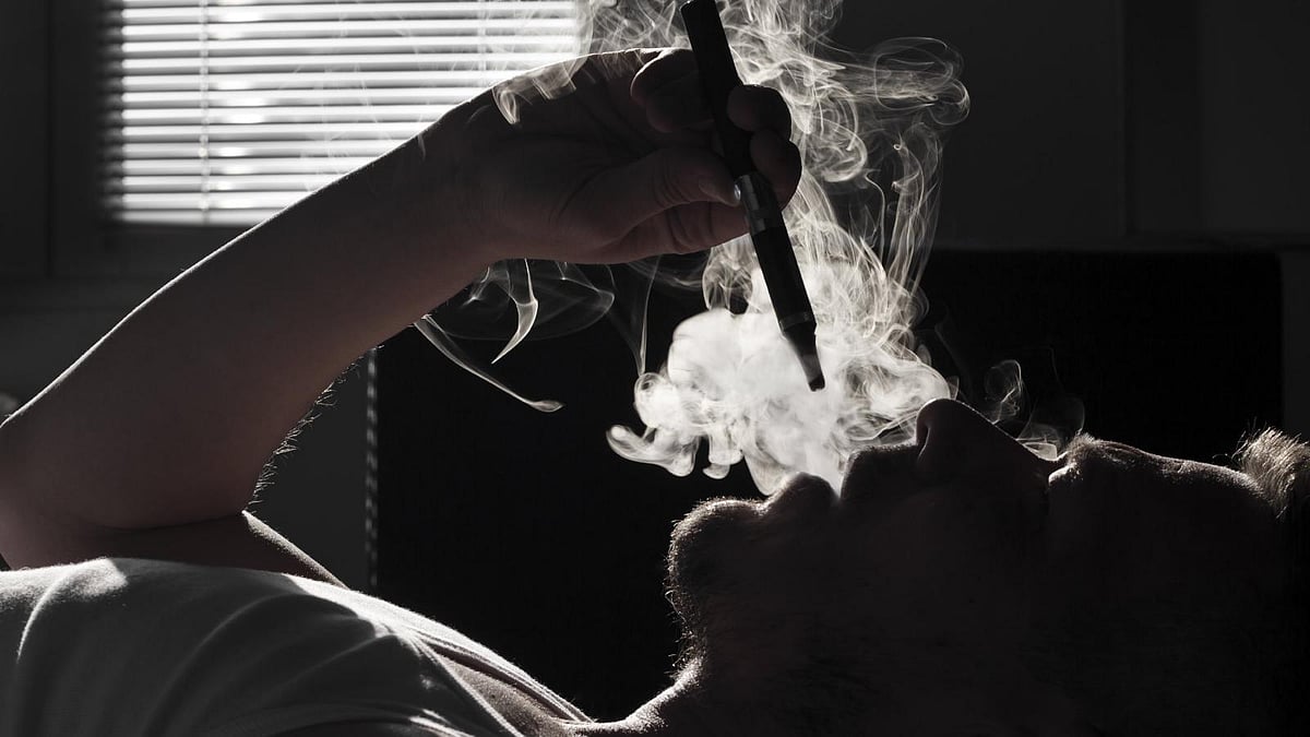 US Man Dies As E-Cigarette Explodes: Is Vaping Really a Safe ...
