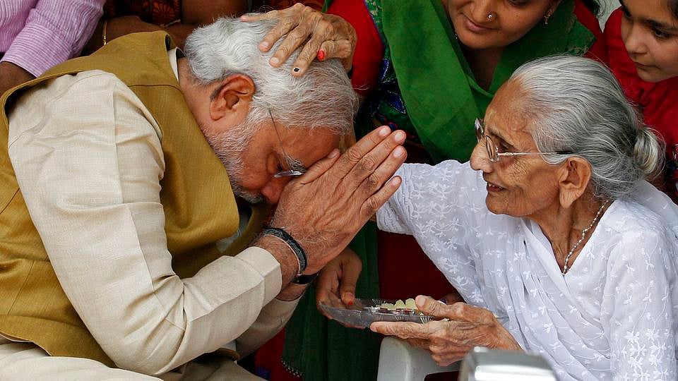 Prime Minister Narendra Modi's Mother Heeraben Passes Away: 'A Glorious ...