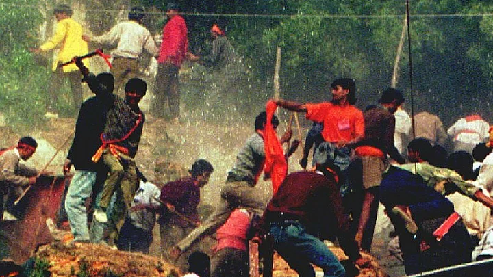Ayodhya Riots Ayodhya Verdict: Supreme Court Begins Final Hearings on Babri Masjid ...