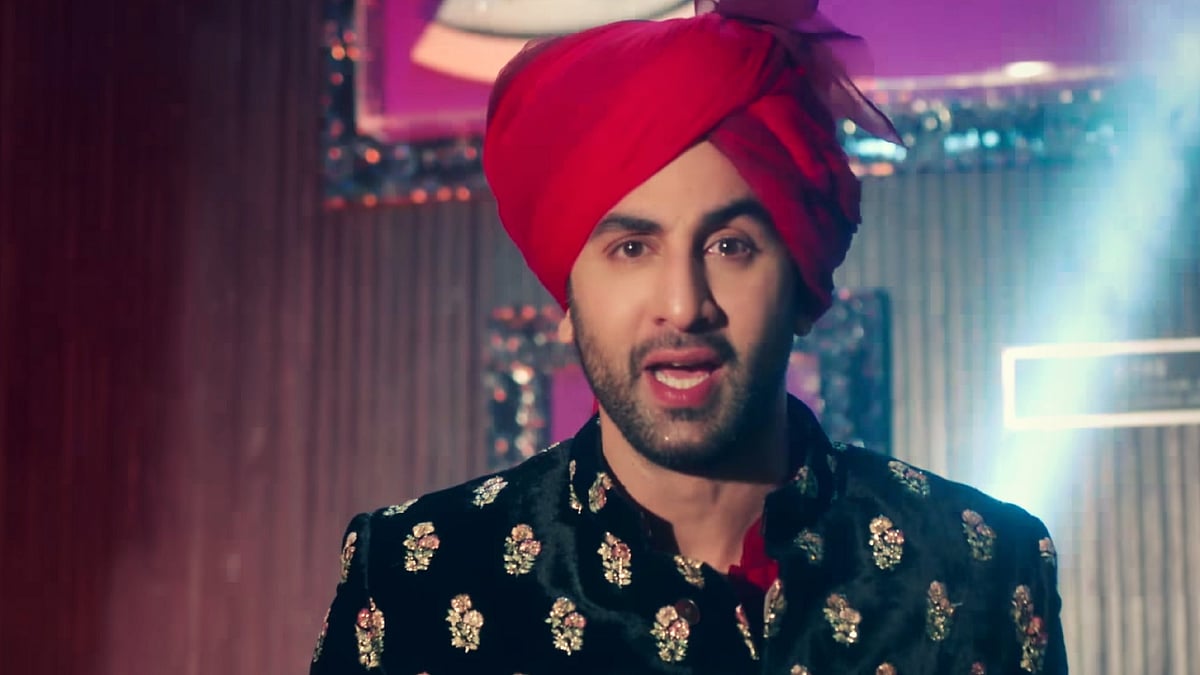 ADHM’s ‘Cutiepie’ Ranbir Kapoor Will Remind You Of SRK in ‘Devdas’