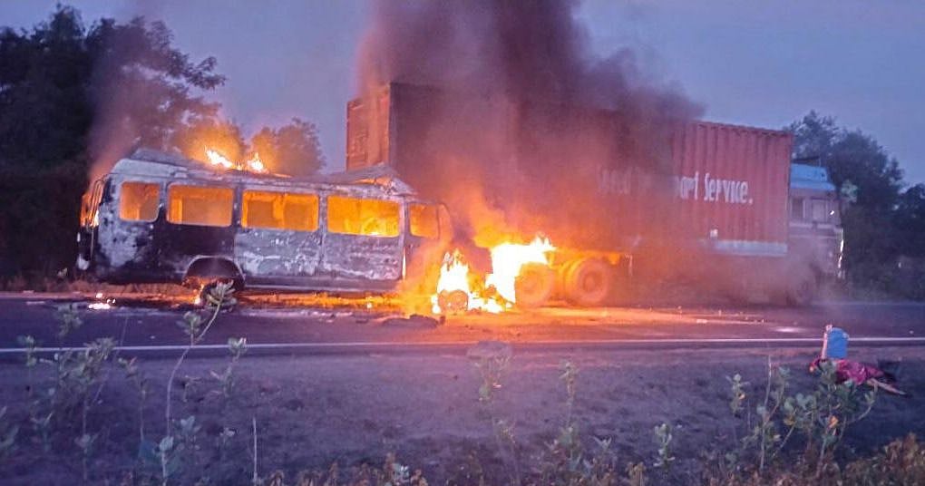 3 Dead, 4 Injured As Bus Catches Fire After Hitting Parked Truck in MP ...