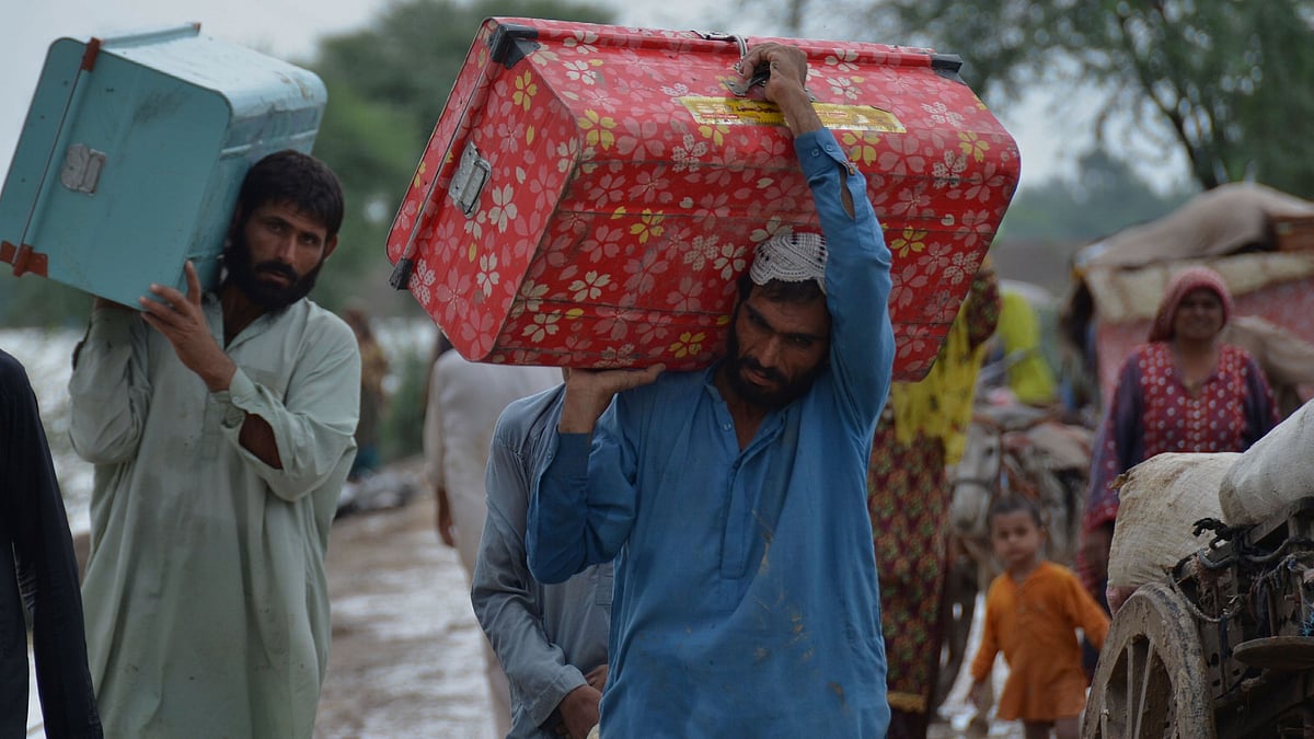 Flood-Struck Pakistan To Deploy Army To Assist in Rescue and Relief ...