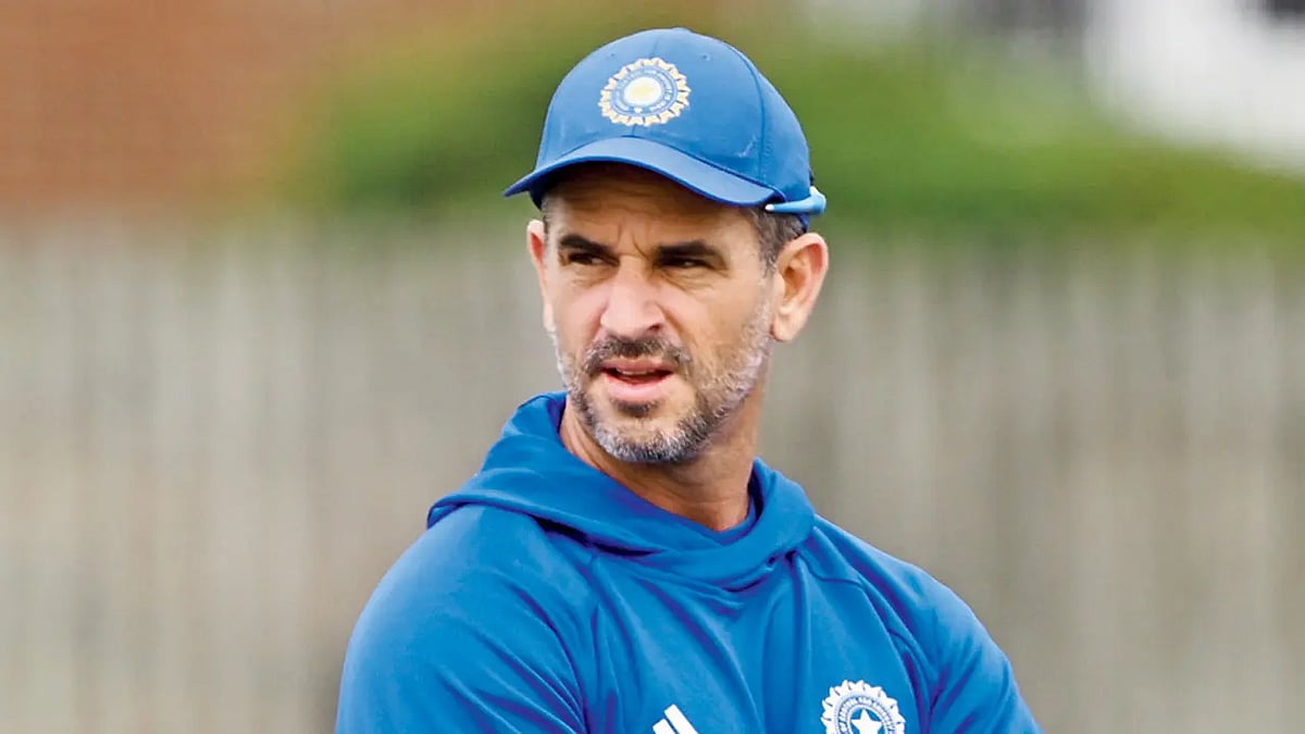 T20 World Cup: Ten Doeschate Admits India Are Disappointed, but Not Panicking