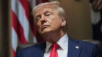 Trump administration starts laying off thousands of workers